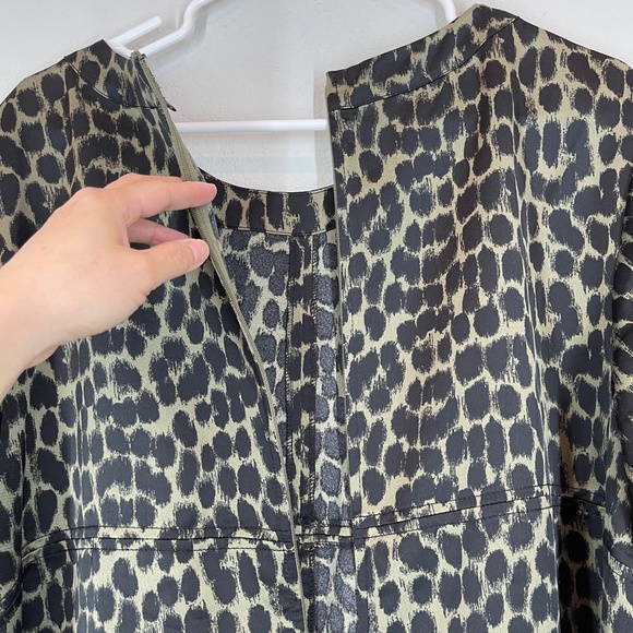 Banana Republic Short Sleeve Leopard Print Utility Sheath Dress - Picture 9 of 16